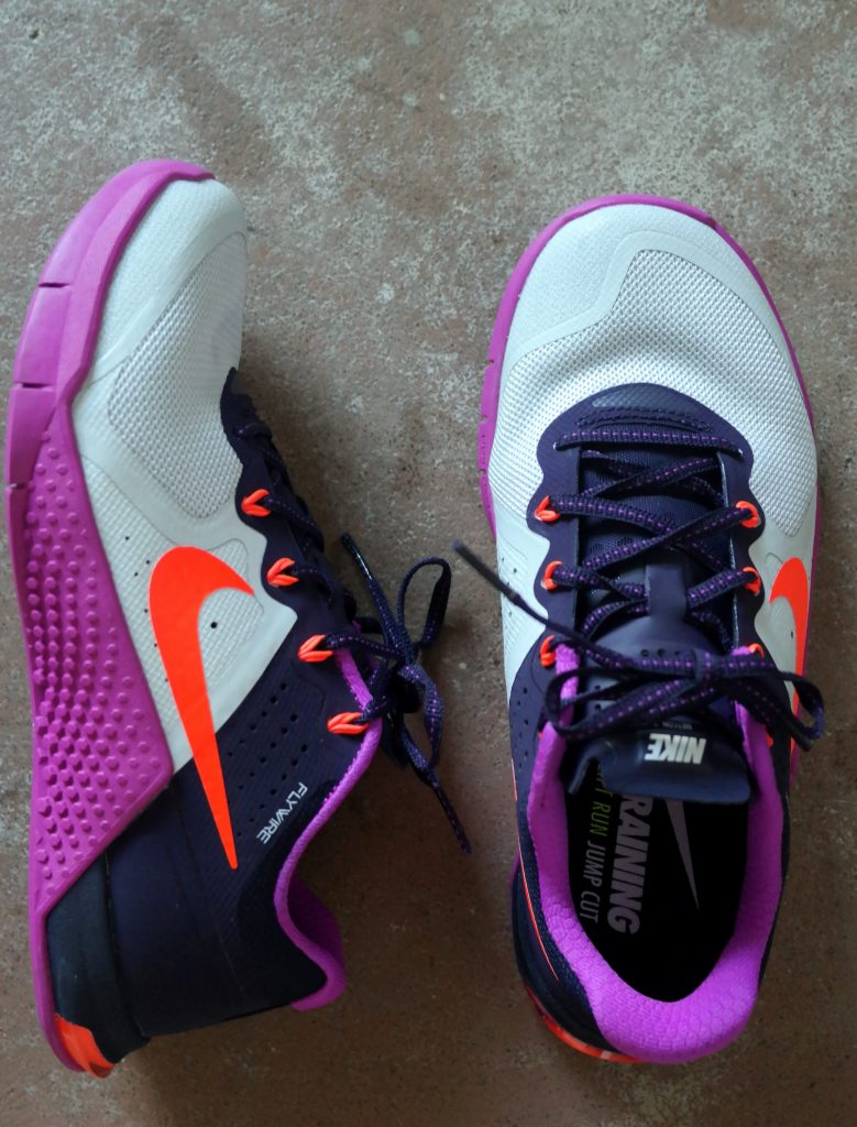 linear a creditor Strict Women's Nike Metcon 2: Stable, Good for Squat Yet Expensive