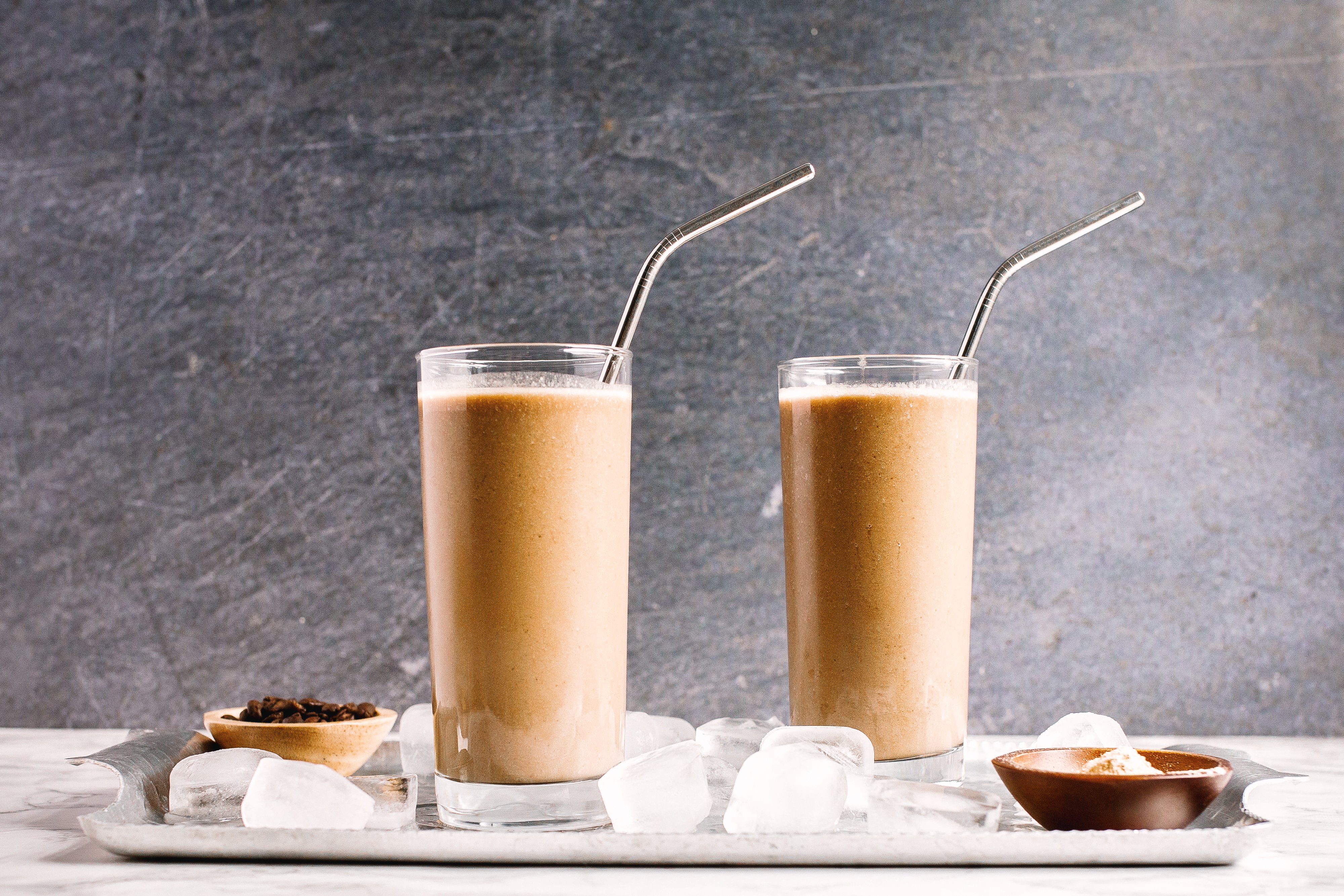 Coffee Protein Breakfast Shake – a healthy mocha frappuccino!