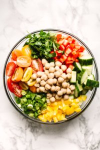 Rainbow chickpea salad
