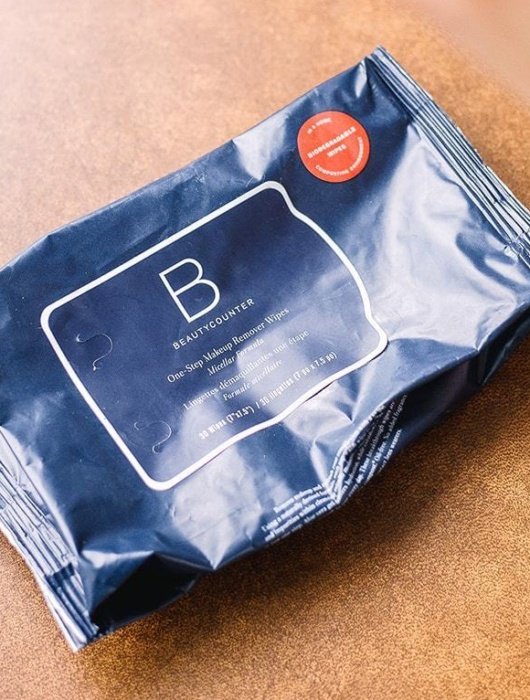 Beautycounter Makeup Remover Wipes Review