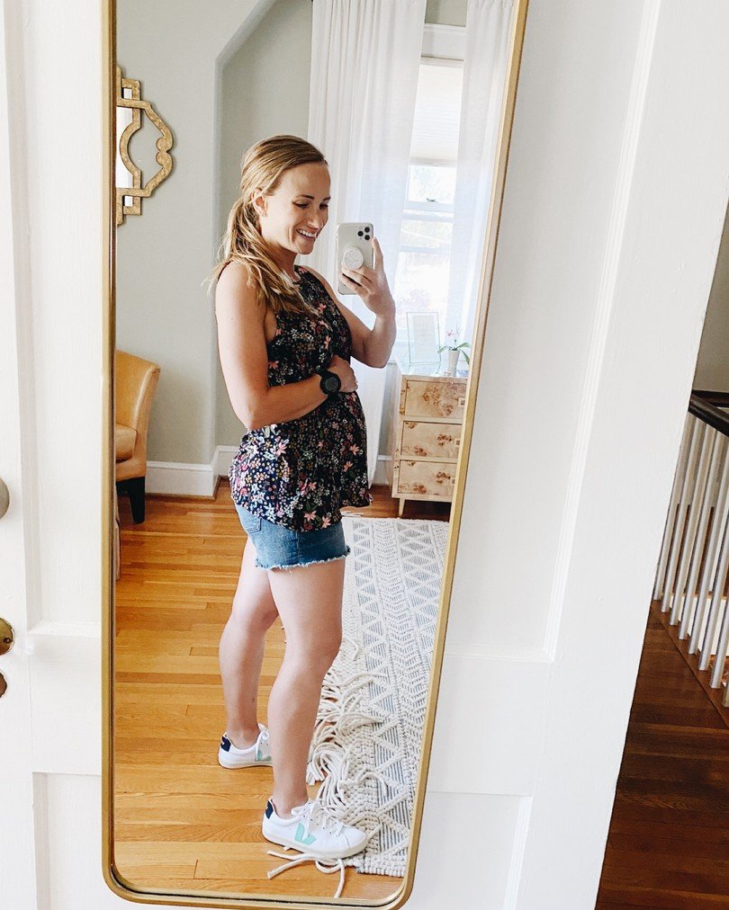 Second Trimester Outfits