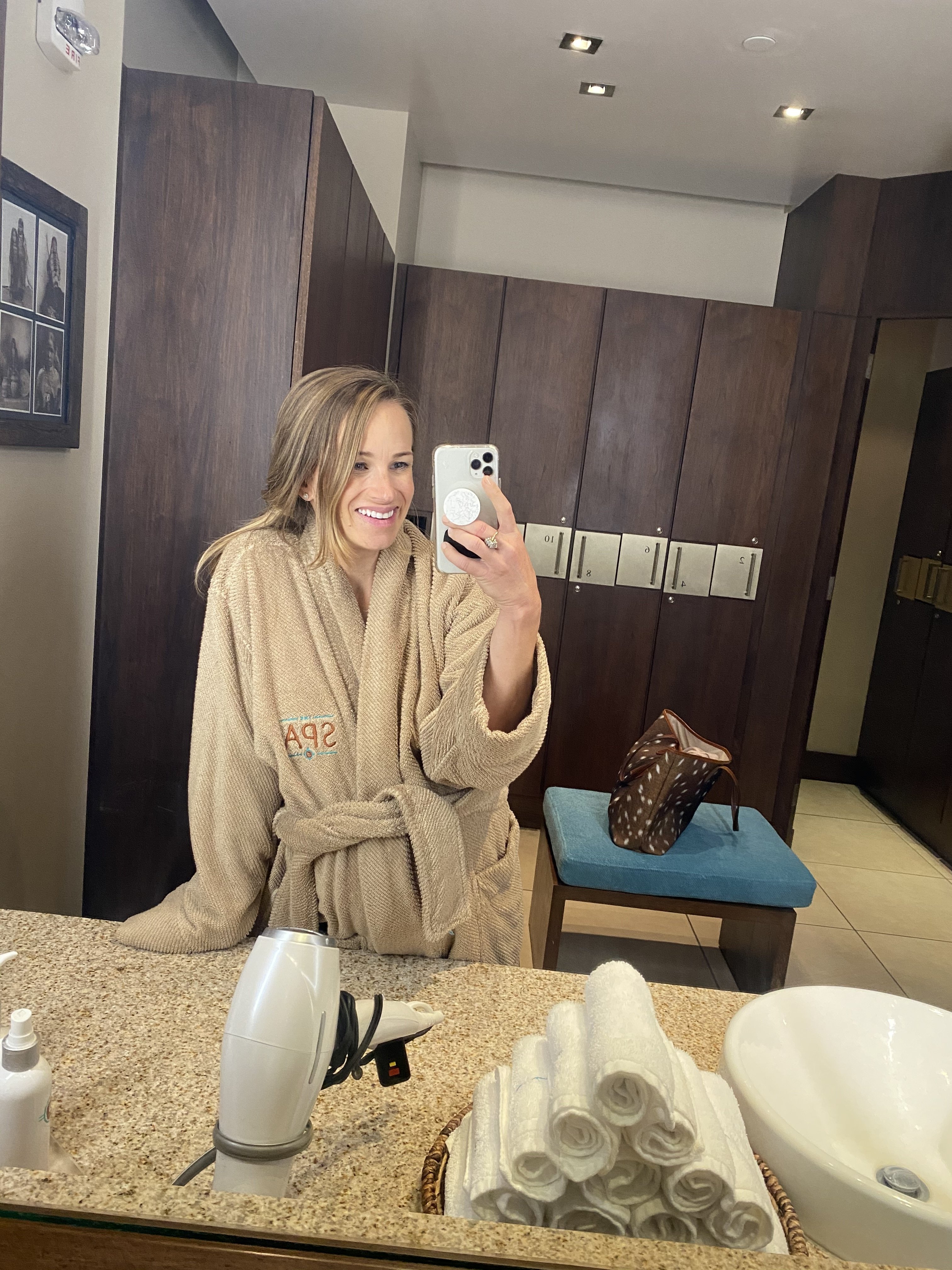 mirror bathrobe selfie