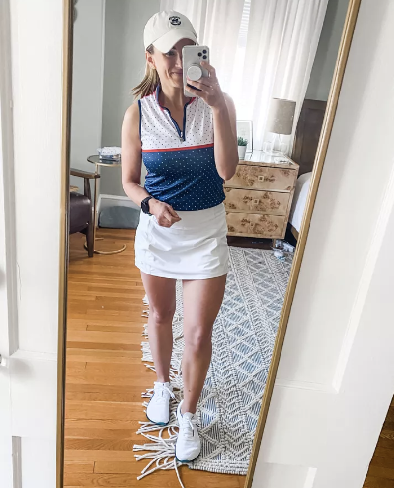 Cute Women's Golf Clothes