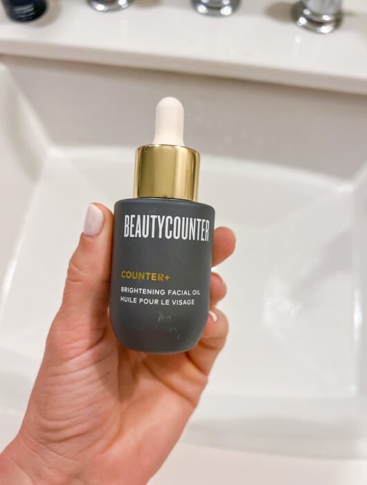 Beautycounter Brightening Oil Review