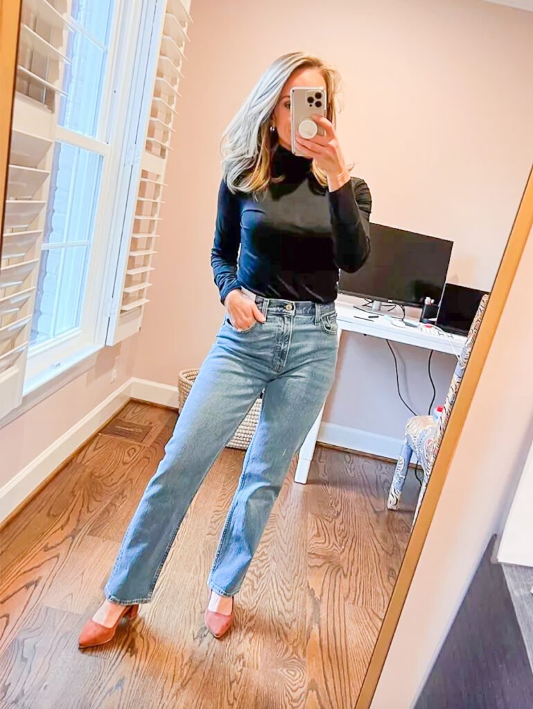 What Shoes to Wear with Mom Jeans