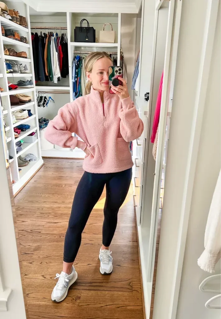 light pink pullover | What to Wear in 40 Degree Weather